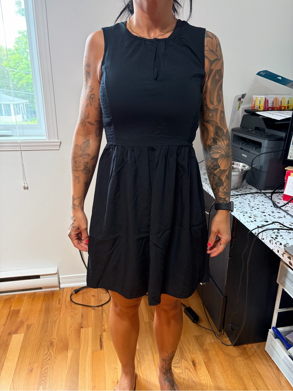 Elegant Black Sleeveless Dress